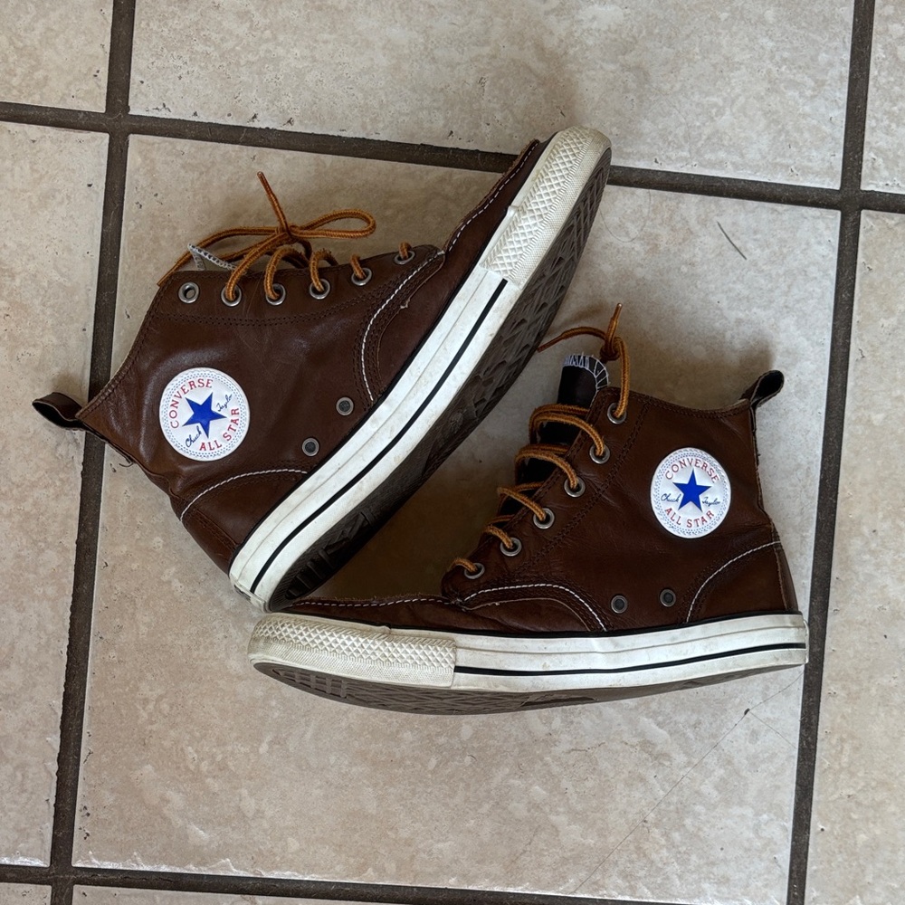 Converse Brown Leather Sneakers